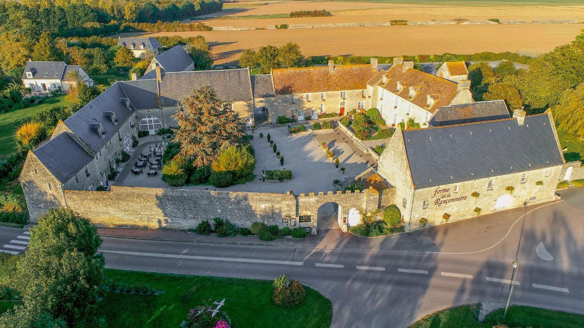 Ferme De La Ranconniere - Hotel & Restaurant Crepon Екстер'єр фото